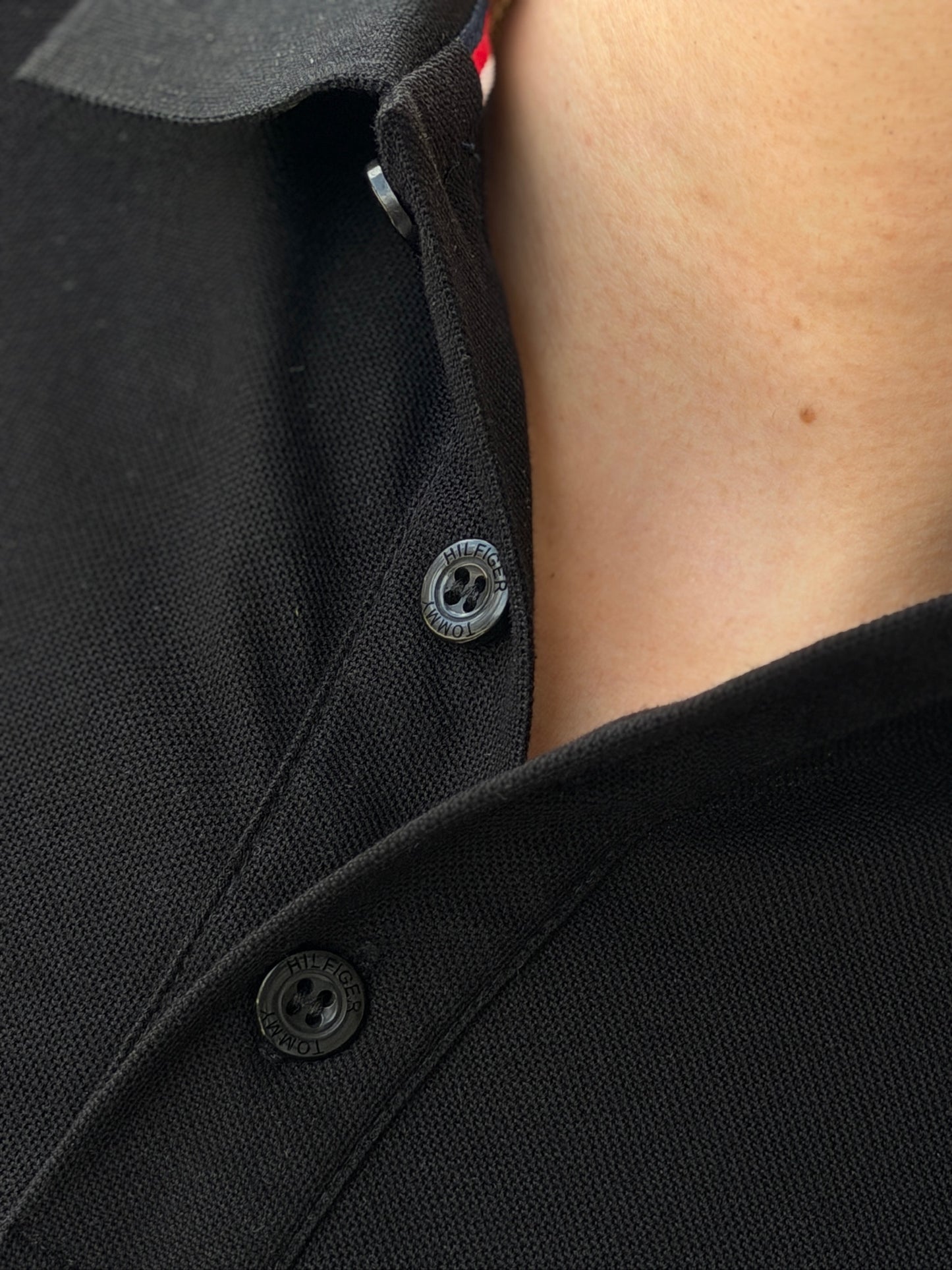 Polo Tommy Hilfiger Negro