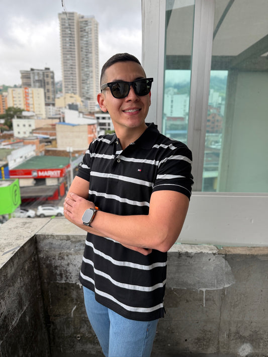 Polo Tommy Hilfiger Líneas Negras