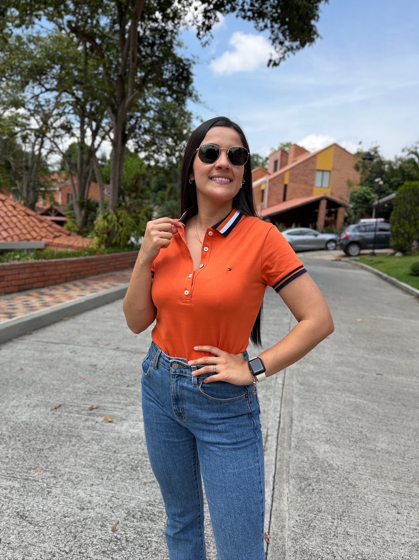 Polo De Dama Tommy Hilfiger Botones Terracota