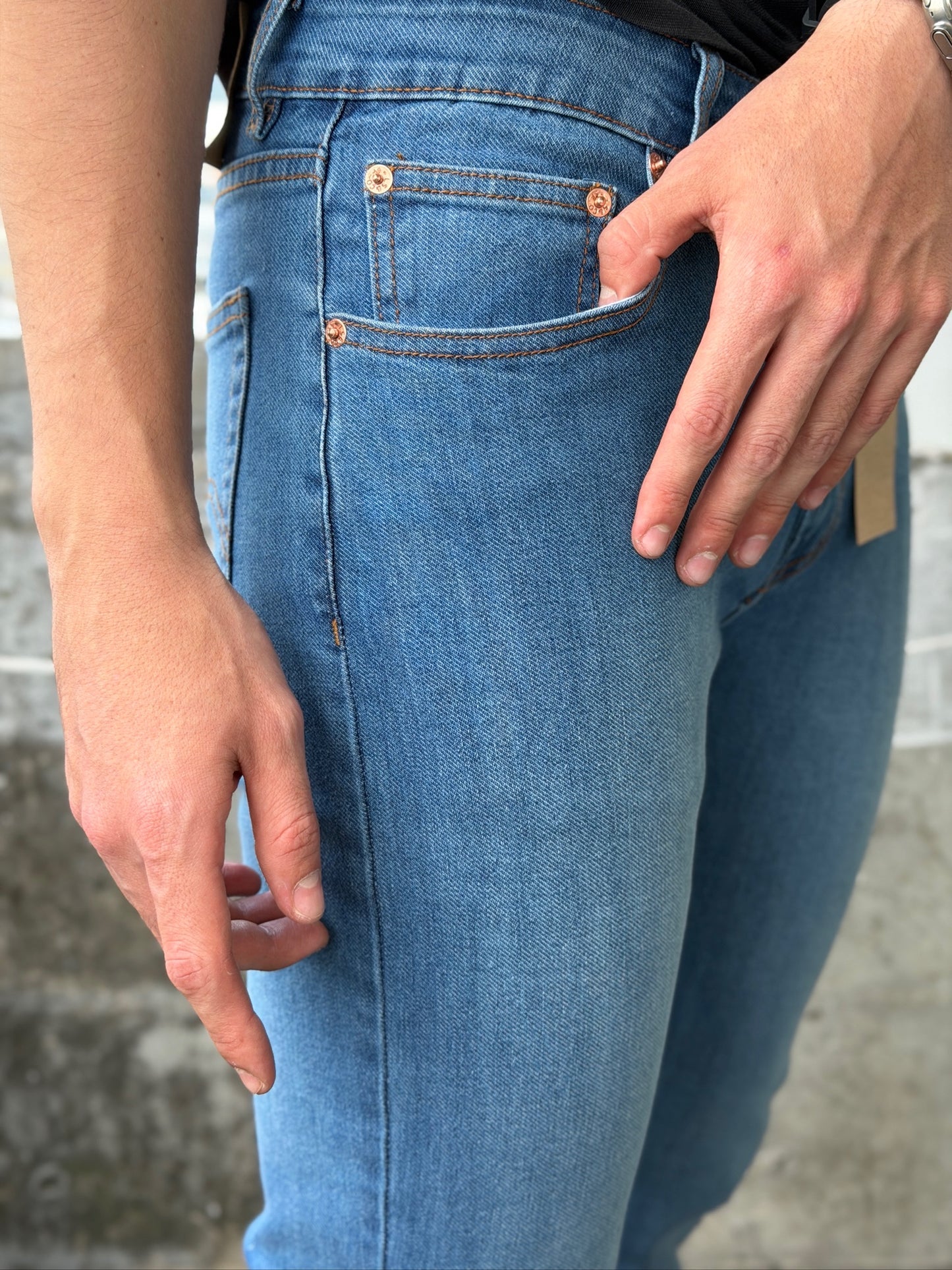 Jean Levis Hielo Oscuro