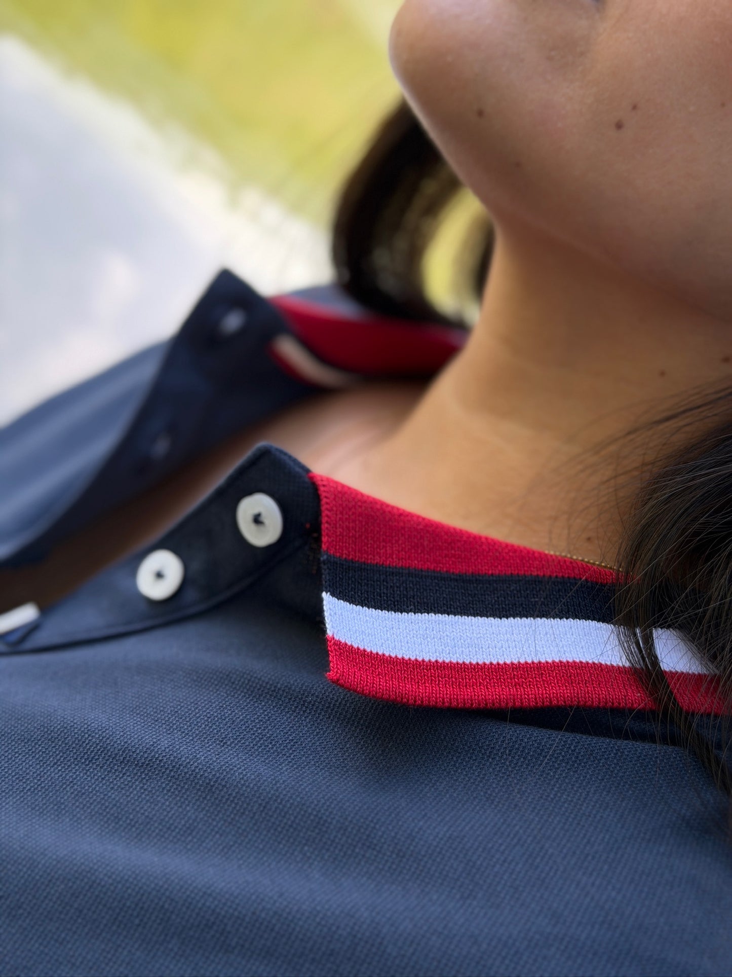 Polo De Dama Tommy Hilfiger Botones Azul Oscuro