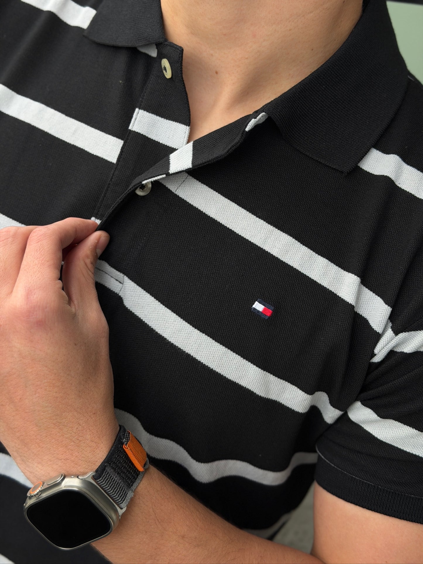 Polo Tommy Hilfiger Líneas Negras
